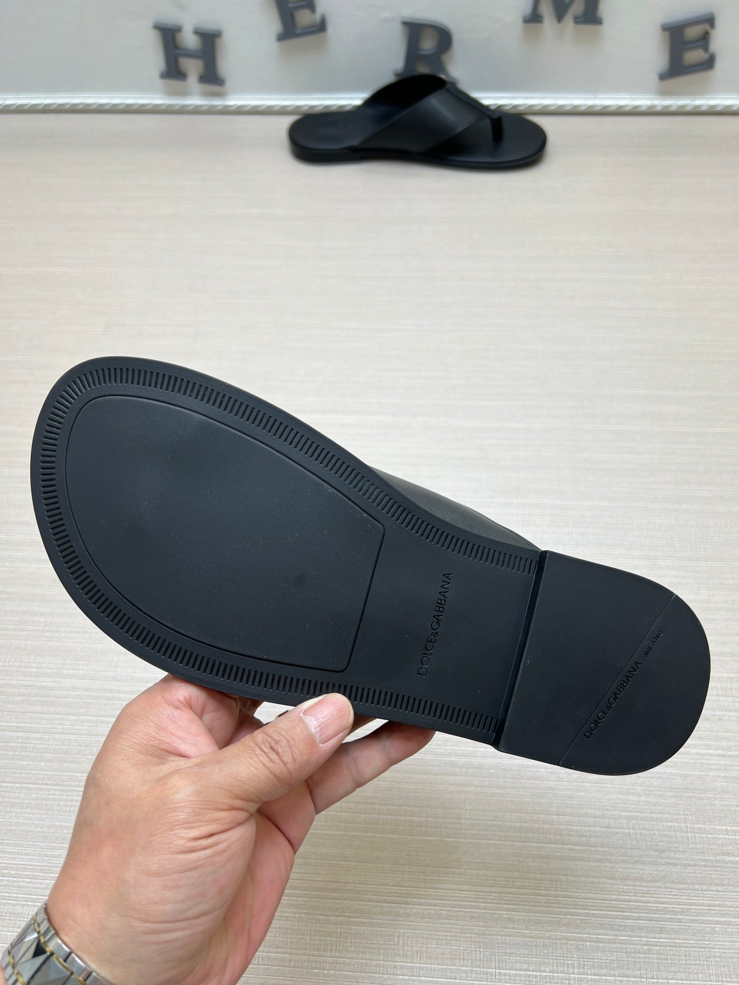 54A93ZDE Stylish slippers