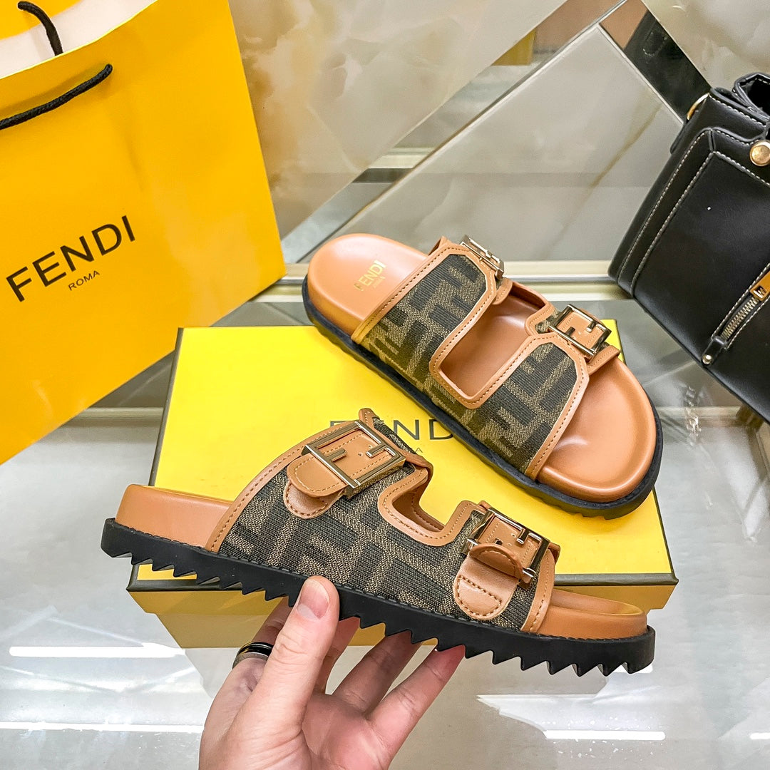 14F69ZDE Stylish slippers