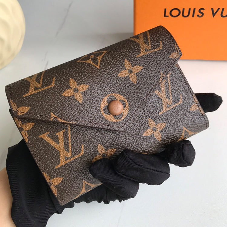 1E3BDE Stylish leather wallets
