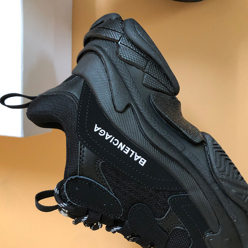 2J17ZDE Stylish Sneakers