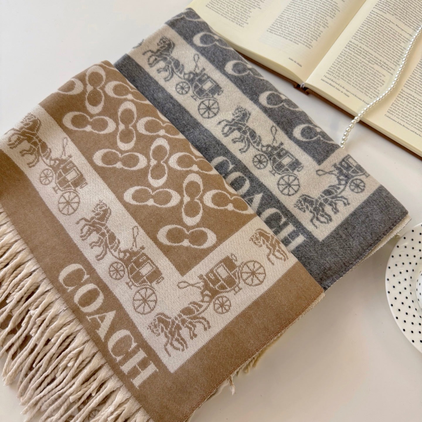 185ZH67WDE Stylish Winter Scarves
