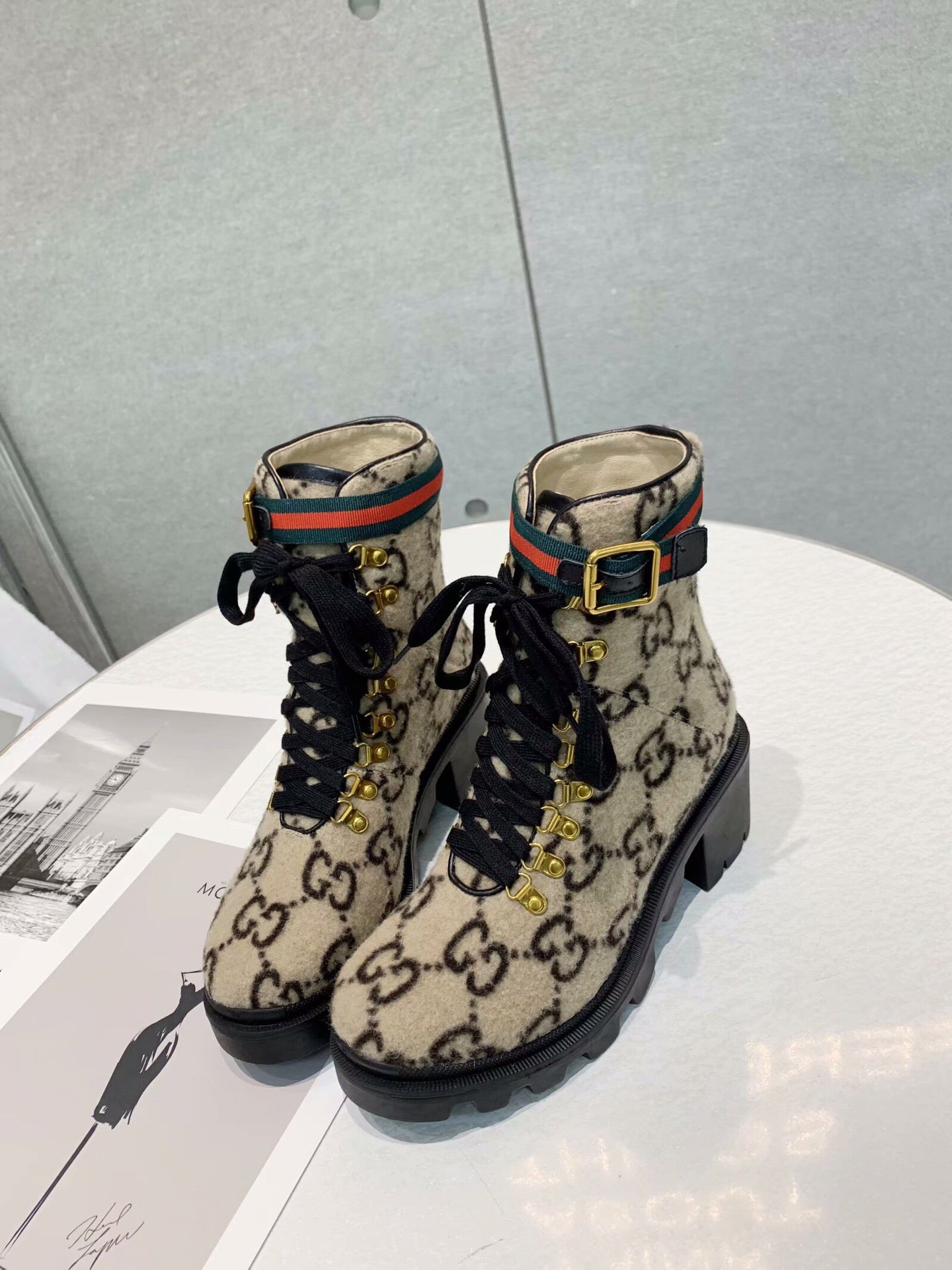 2XB192ZDE Stylish leather boot (top layer leather lining)