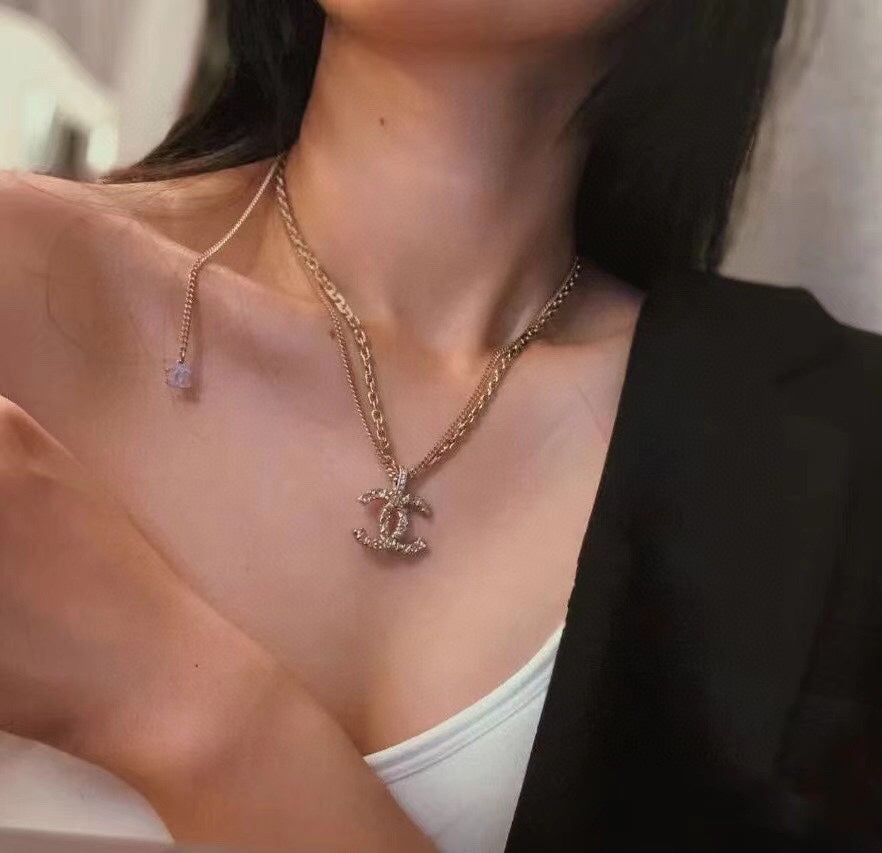1YC239XDE Stylish Necklaces