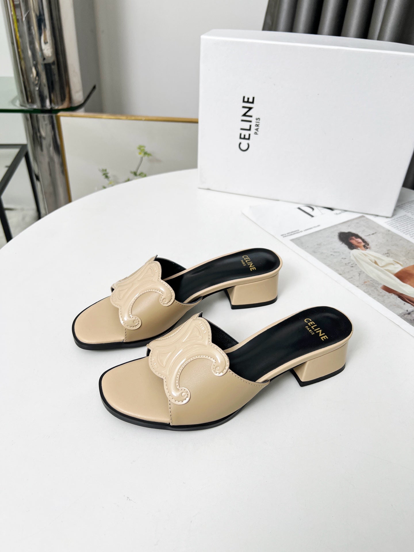 255QA51ZDE Stylish leather shoes