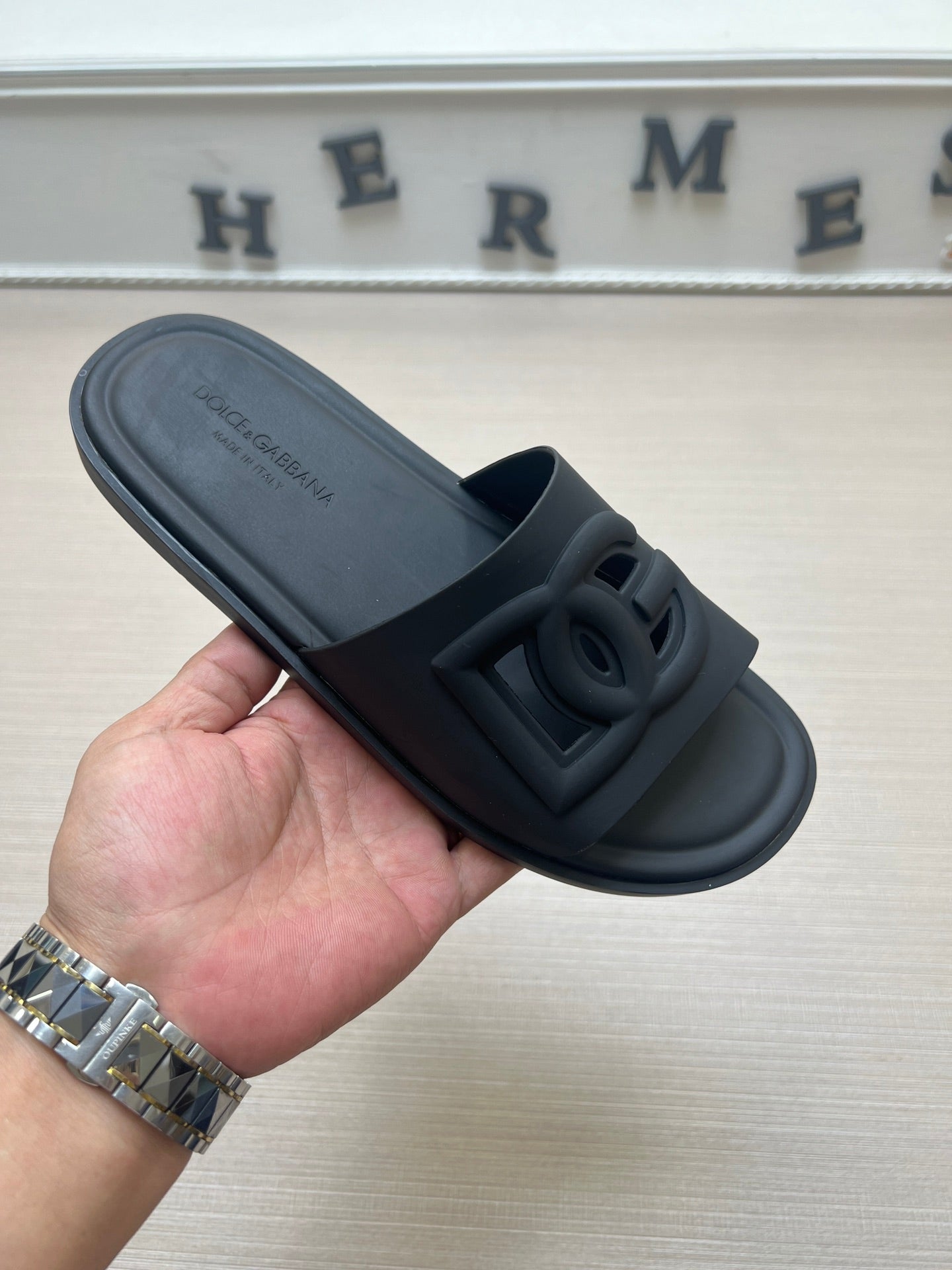 54A48ZDE Stylish slippers