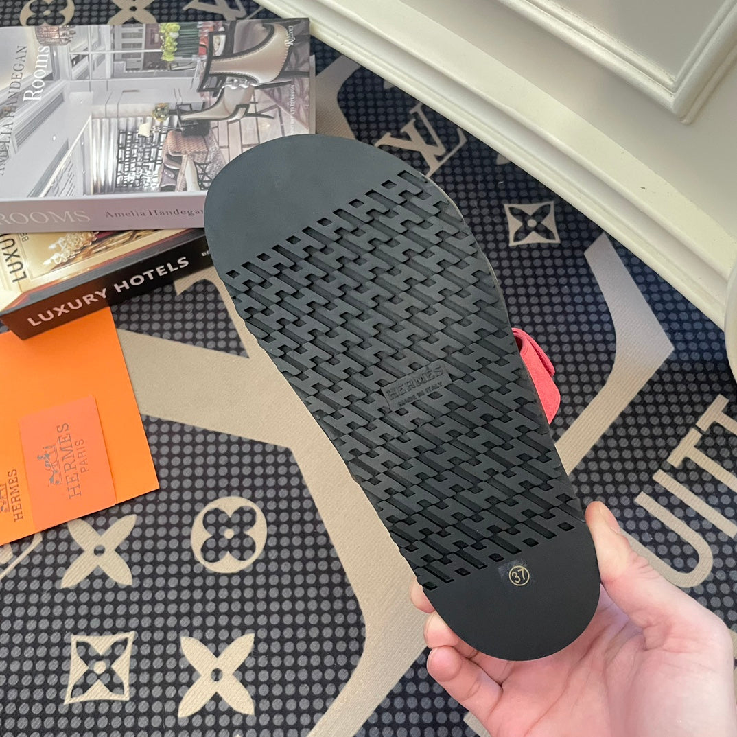 14H2ZDE Stylish sandals