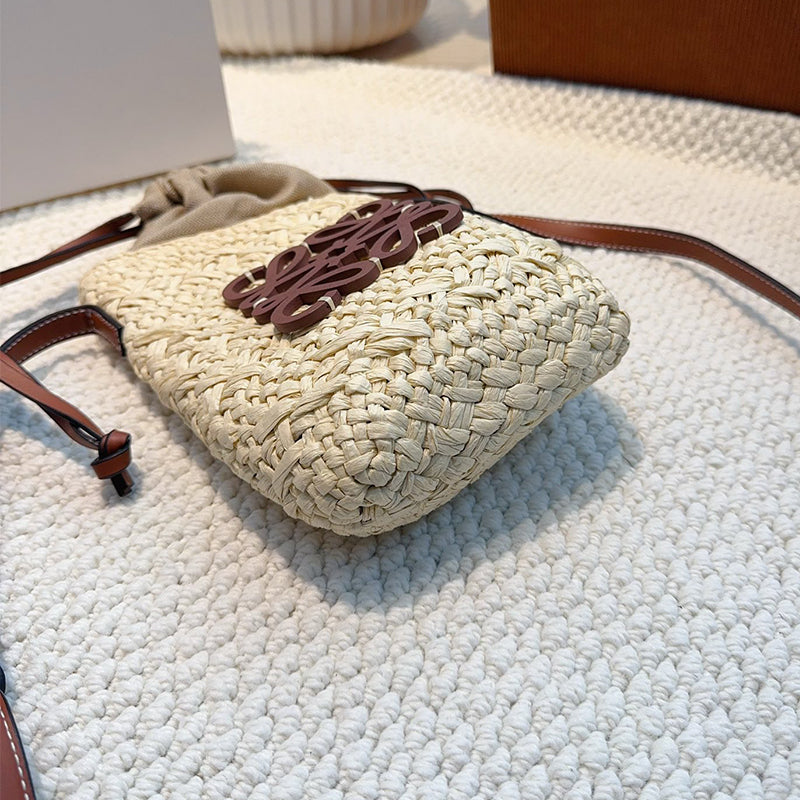 6XA444BDE Stylish Woven Handbag