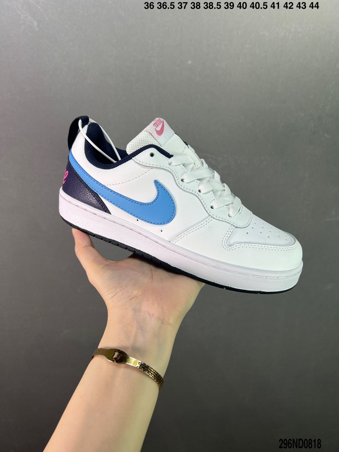 4YN40ZDE Stylish Sneakers (No Box, August-October Big Sale)