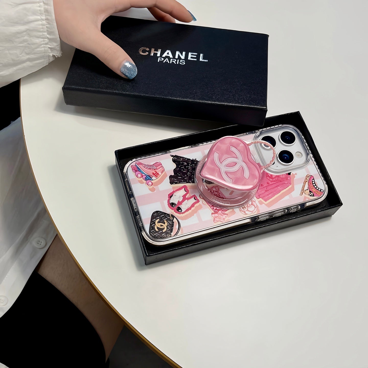 135RC194ADE Stylish Phone Case