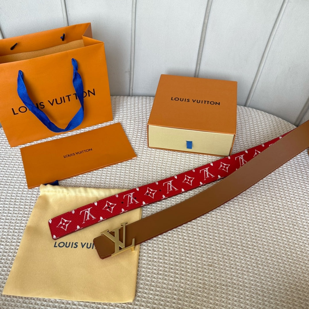 14E131PDE Stylish High quality belt With full package