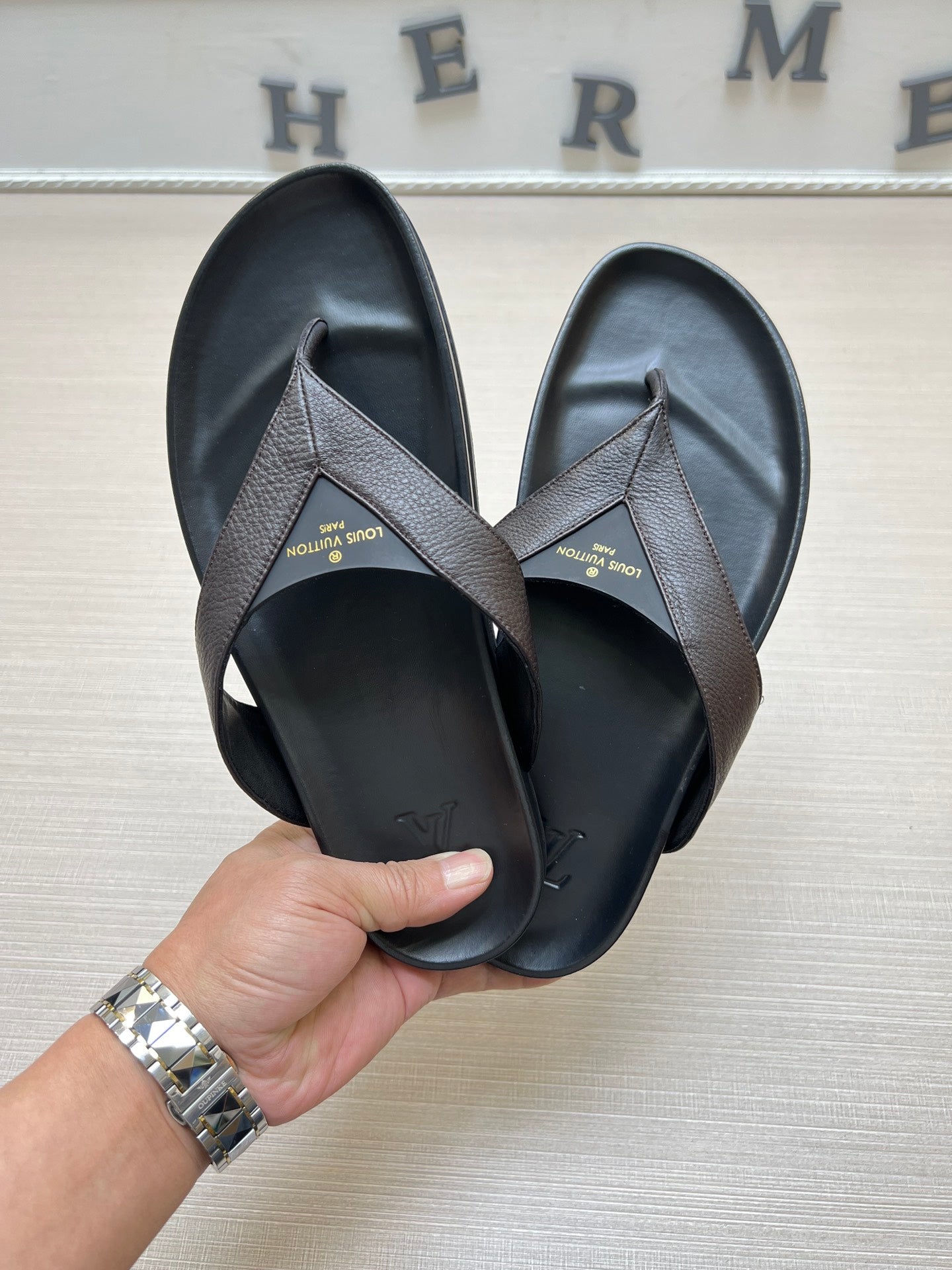 54E85ZDE Stylish slippers