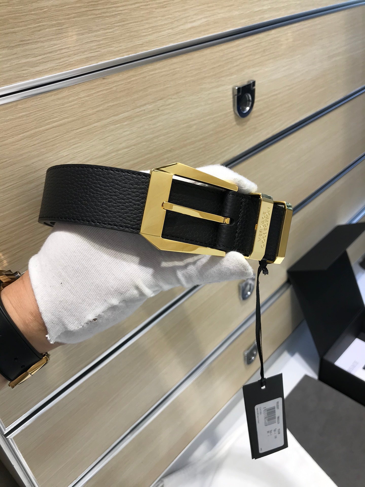 14V84PDE Stylish High quality belt With full package