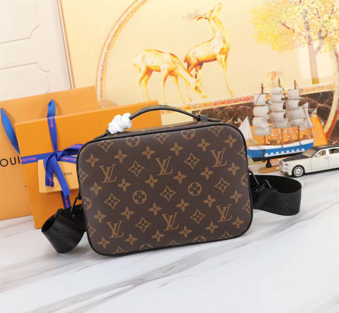 2XE137BDE Stylish leather bag