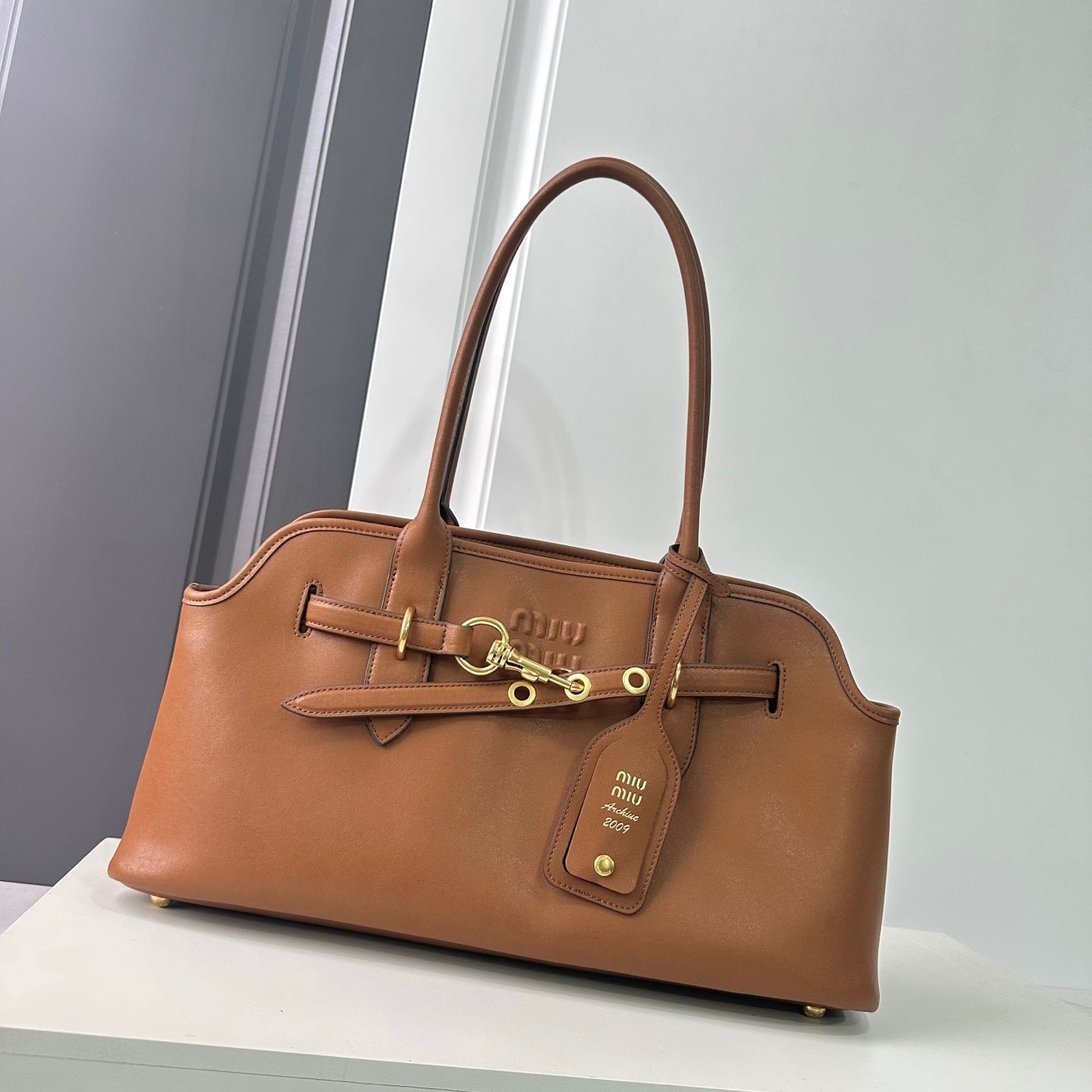15RA45BDE Stylish leather bag