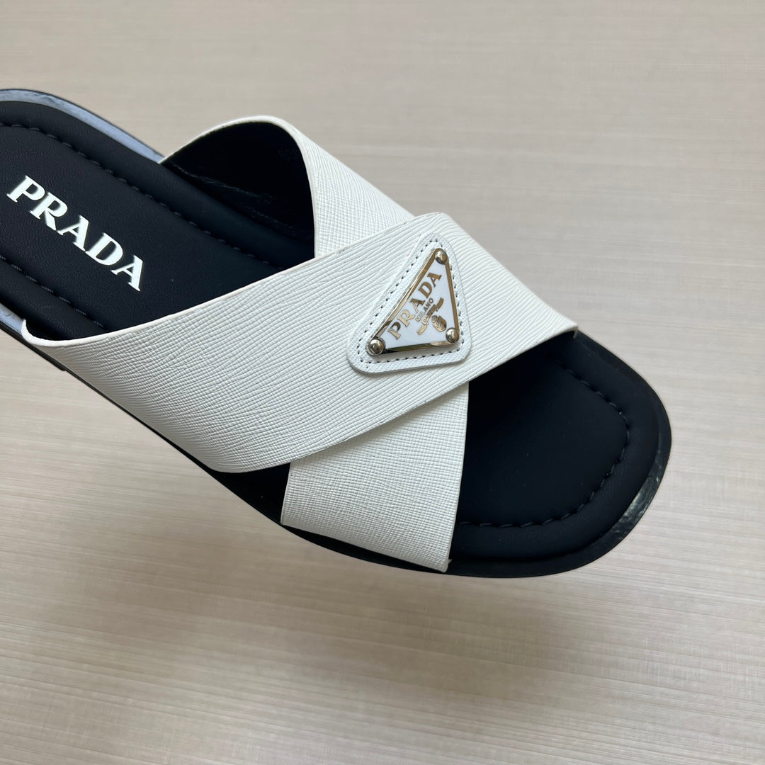 54PD71ZDE Stylish slippers