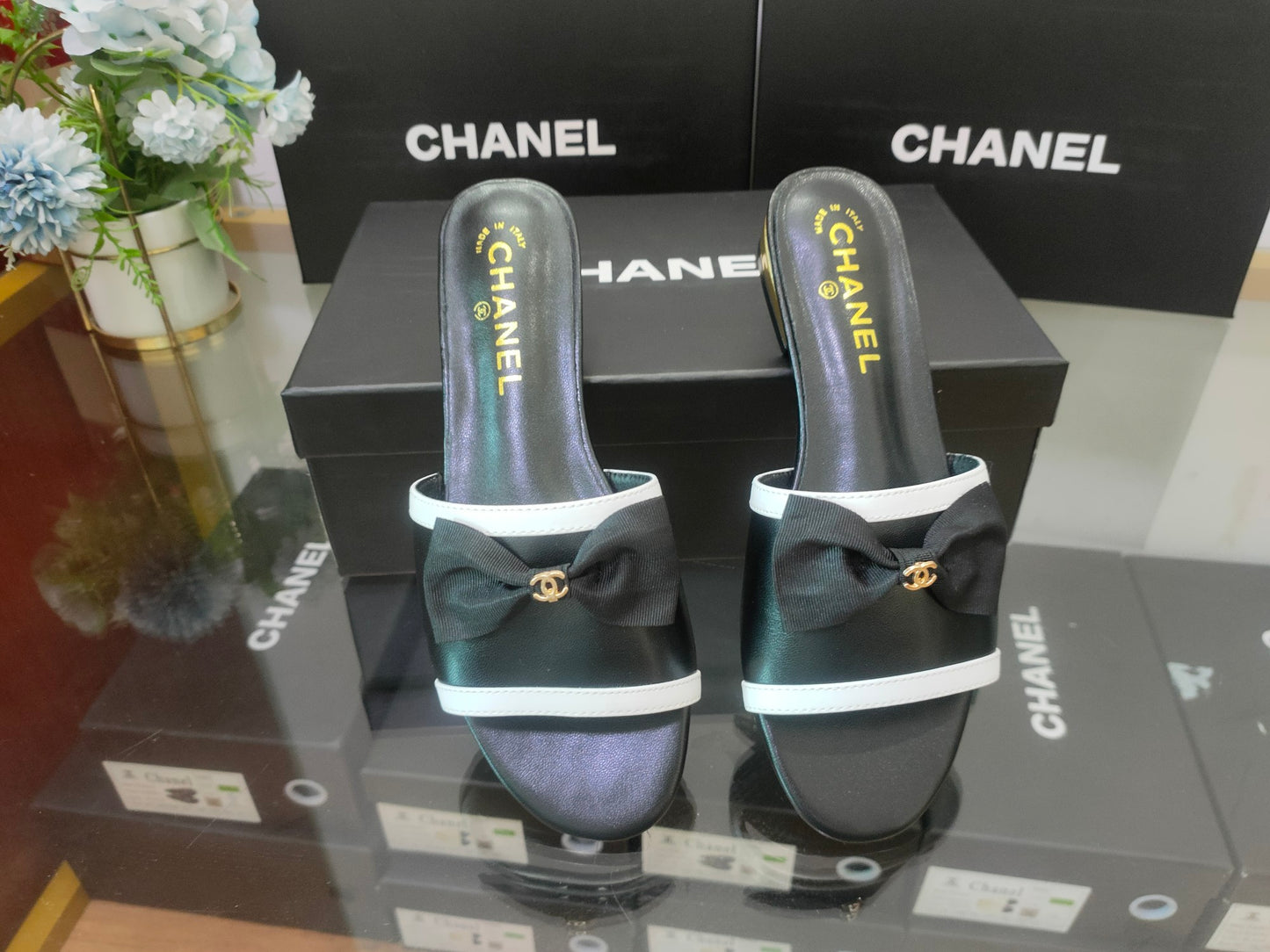 14C31ZDE Stylish slippers