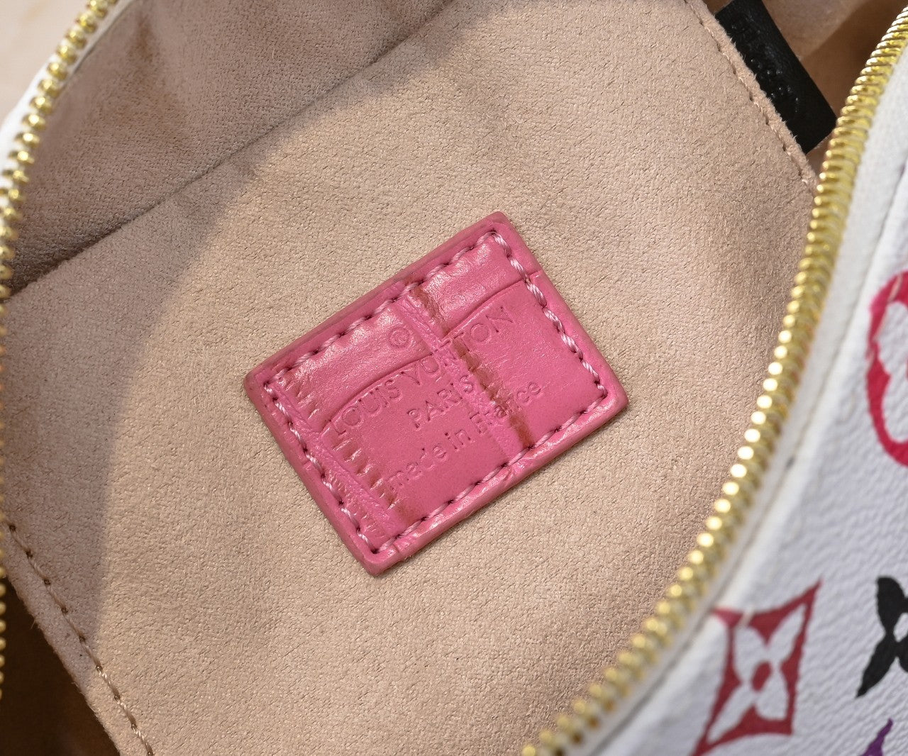 155NE74BDE Stylish leather bag