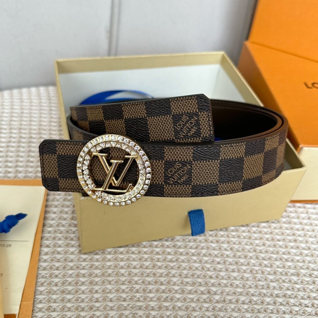 14E128PDE Stylish High quality belt With full package