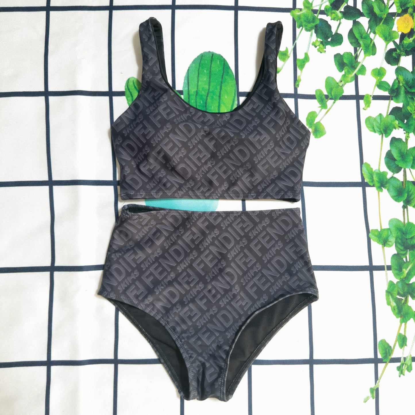 14F217YDE Stylish Bikini swimsuit