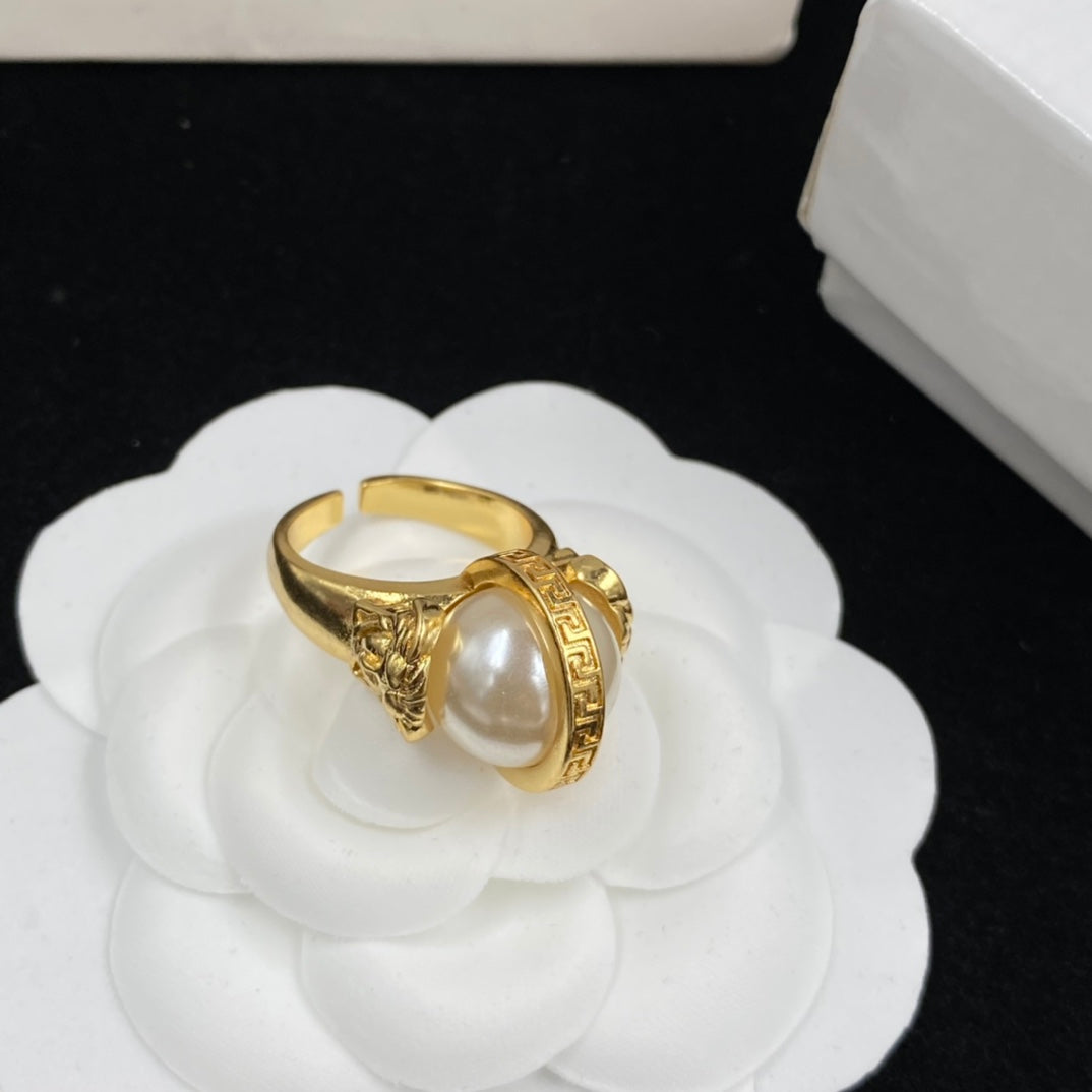 14V178JDE Stylish rings