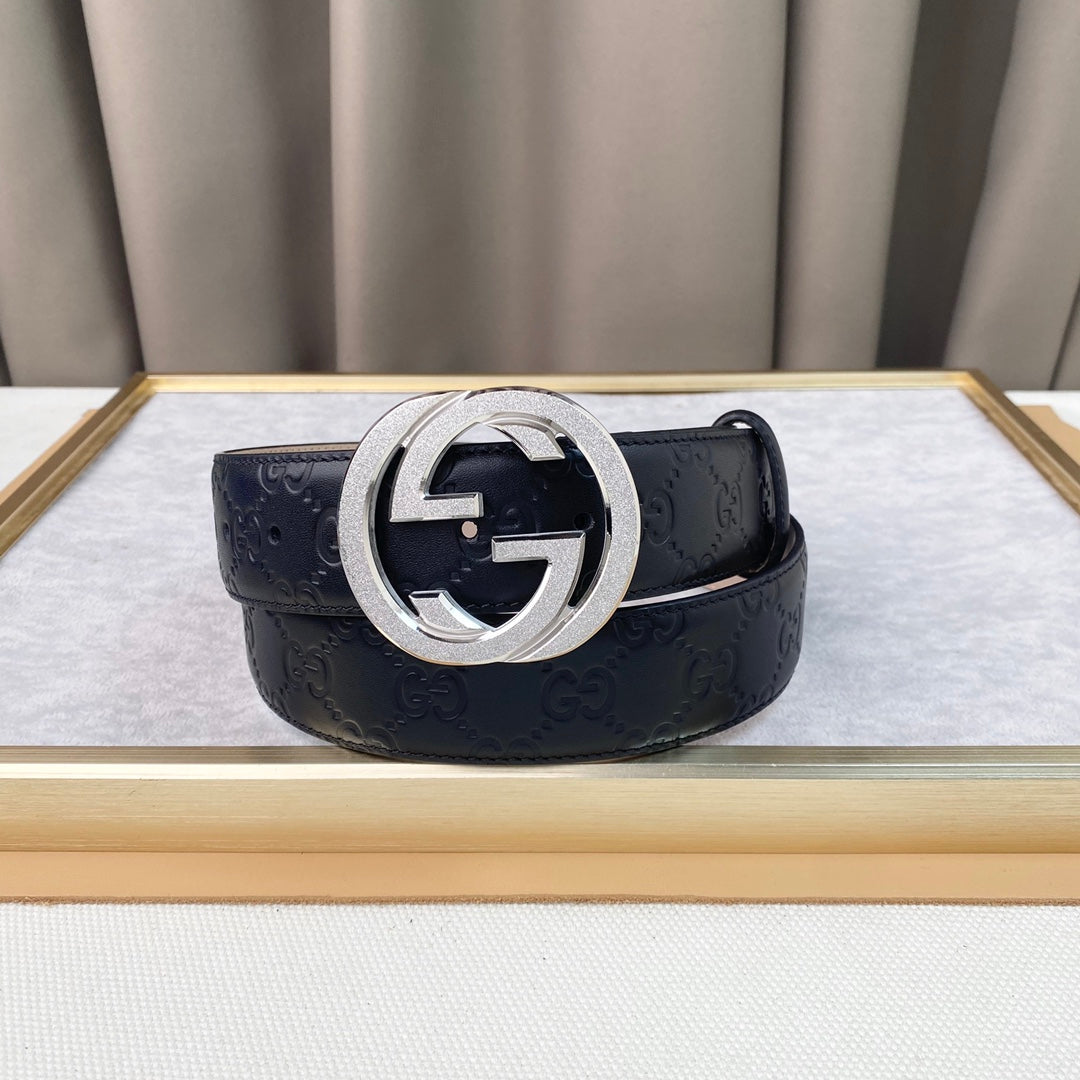 14B103PDE Stylish High quality belt With full package