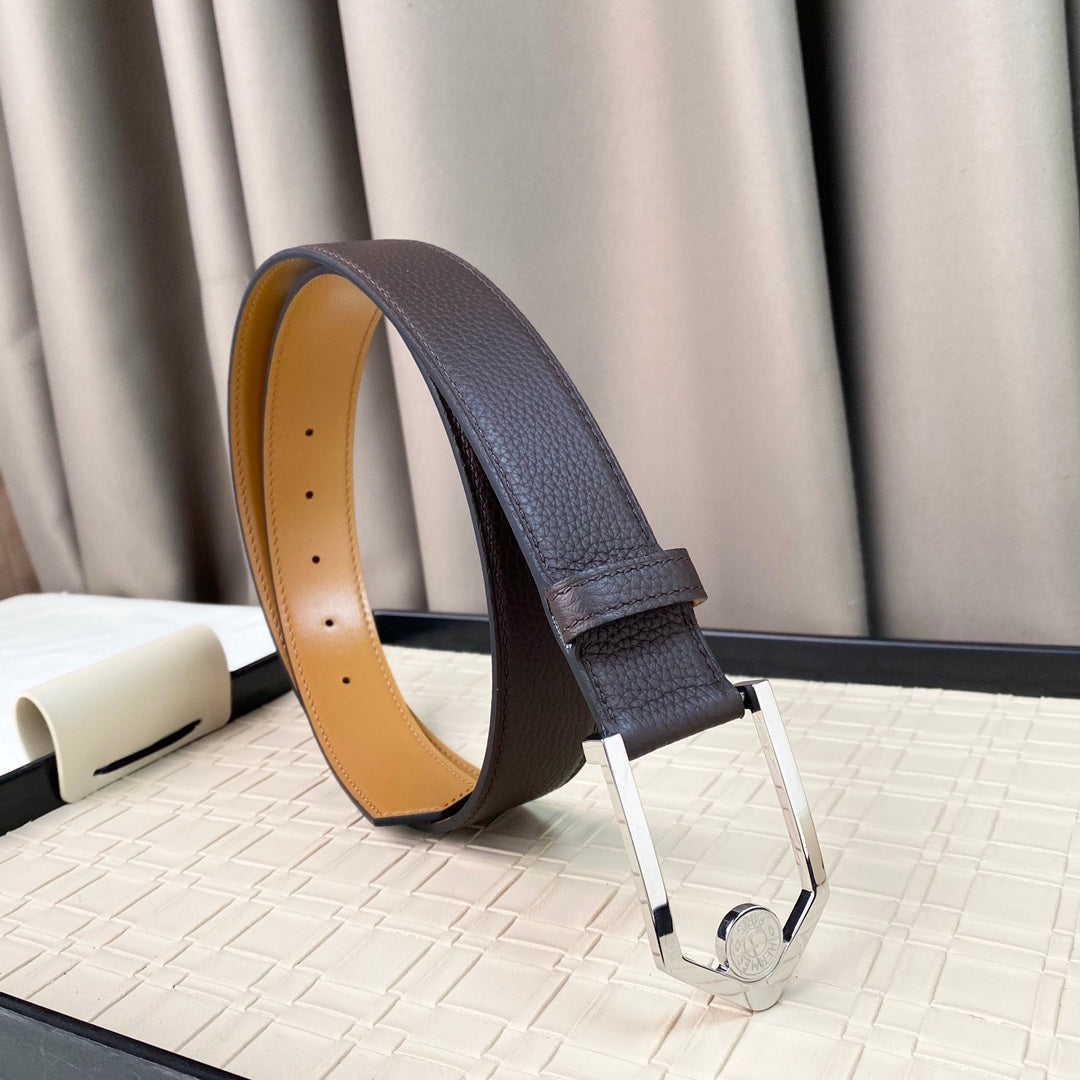 14H106PDE Stylish High quality belt With full package
