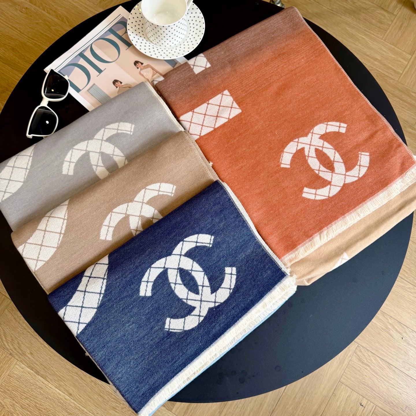 185ZC80WDE Stylish Winter Scarves
