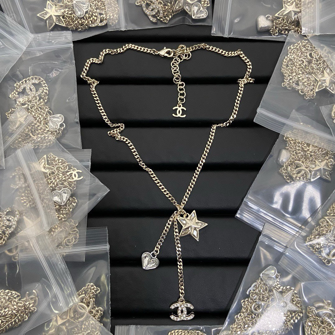 175RC11XDE Stylish Necklaces .