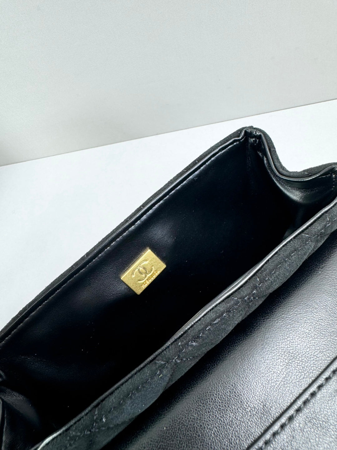 15RC61BDE Stylish leather bag