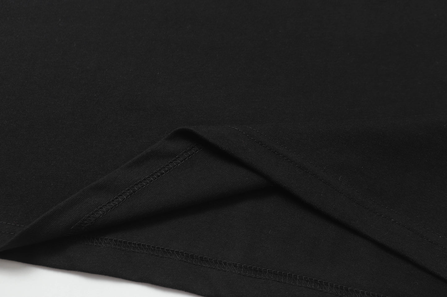 145RSL184UDE Stylish T-shirt