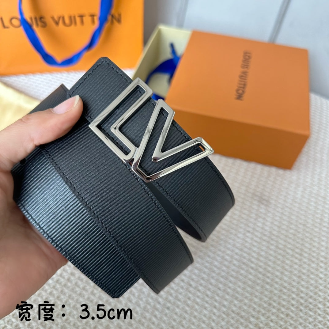 14E143PDE Stylish High quality belt With full package