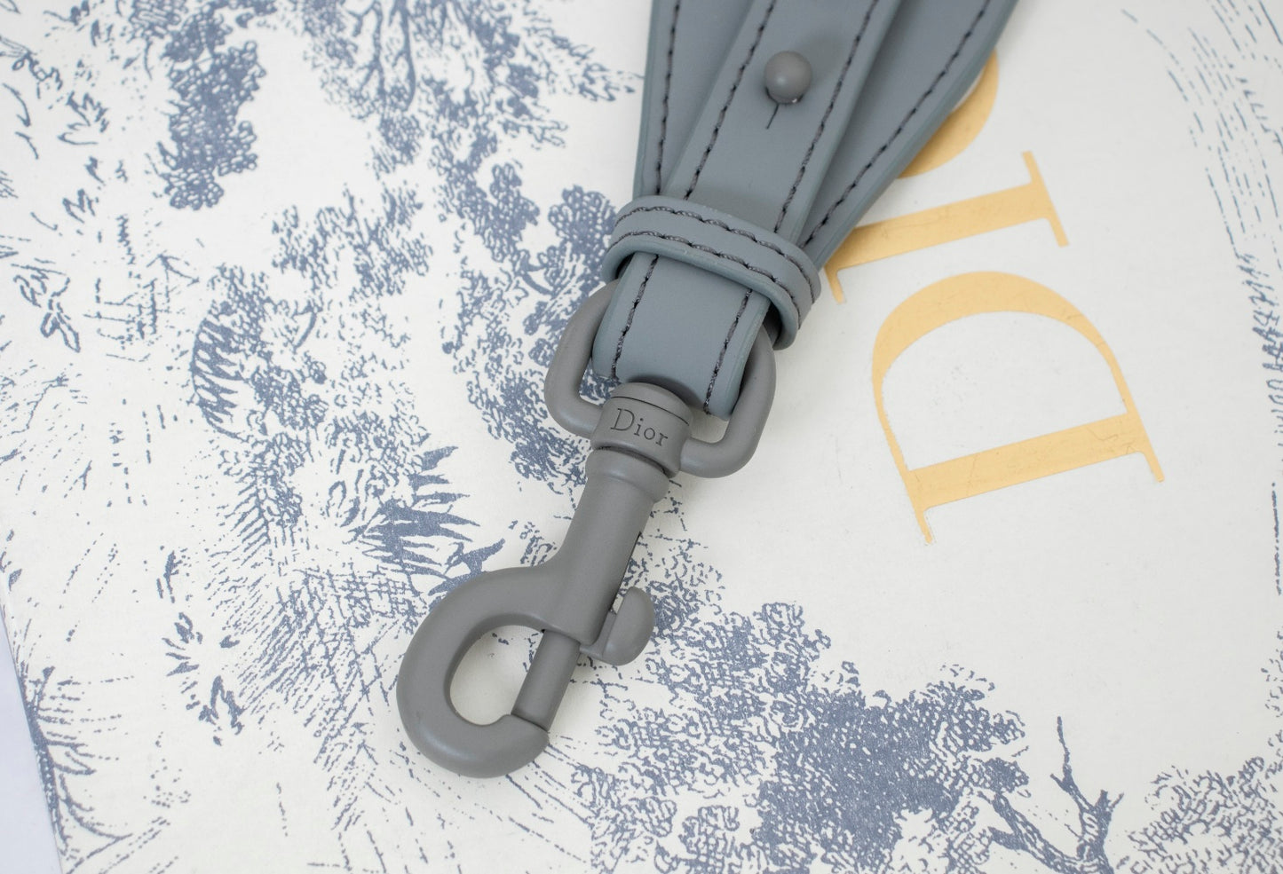 5D10BDE Stylish leather bag