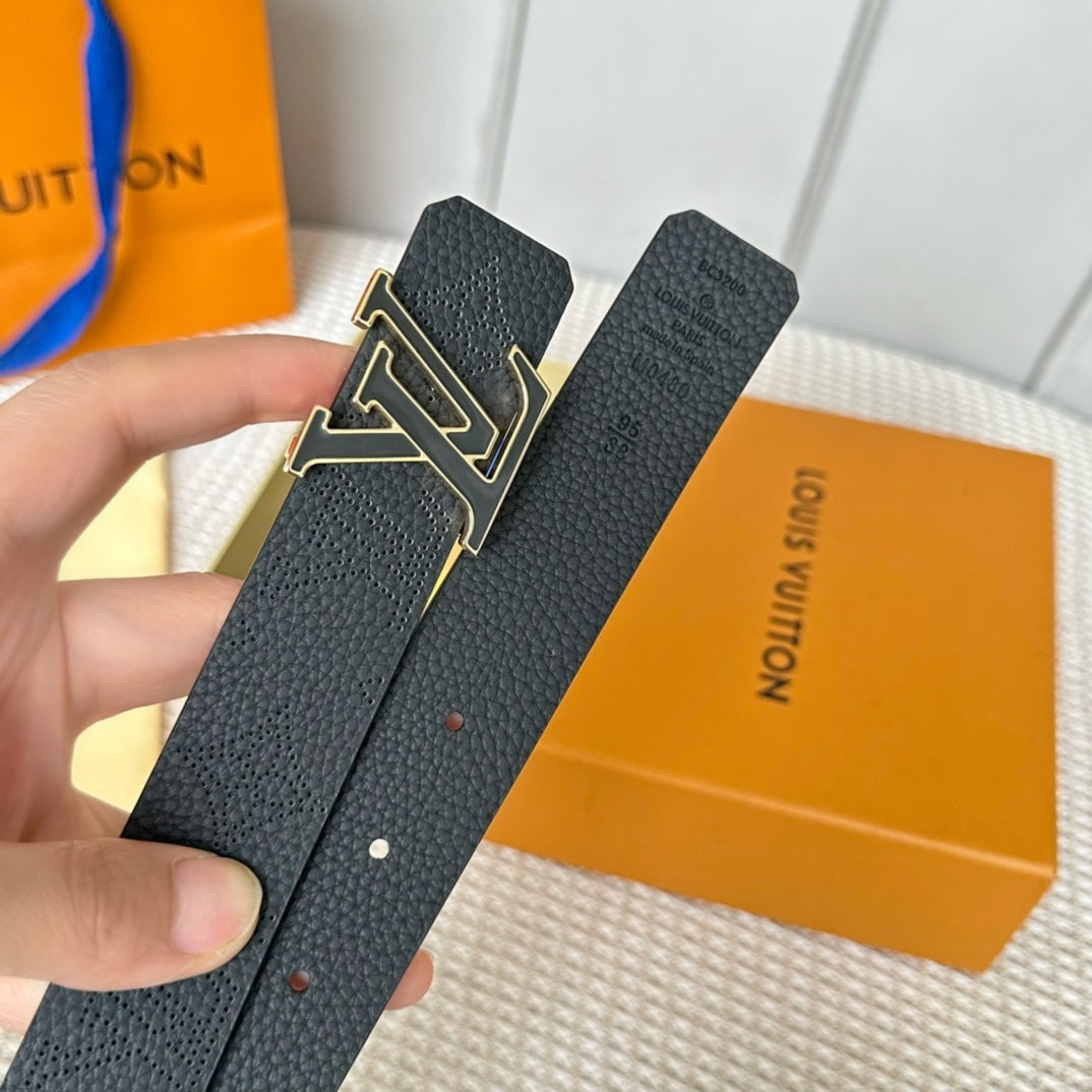 14E19PDE Stylish High quality belt With full package