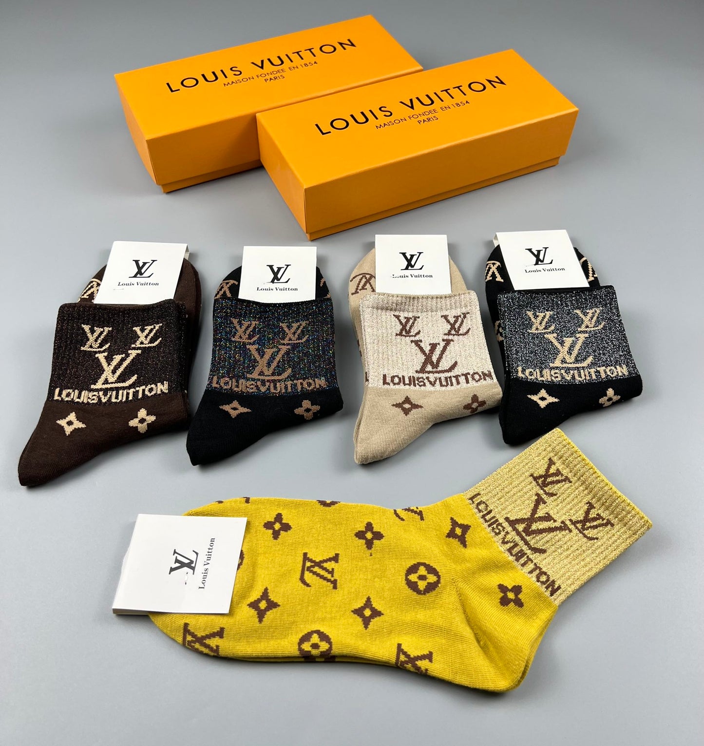 235QE9SDE Stylish socks(5 pairs )