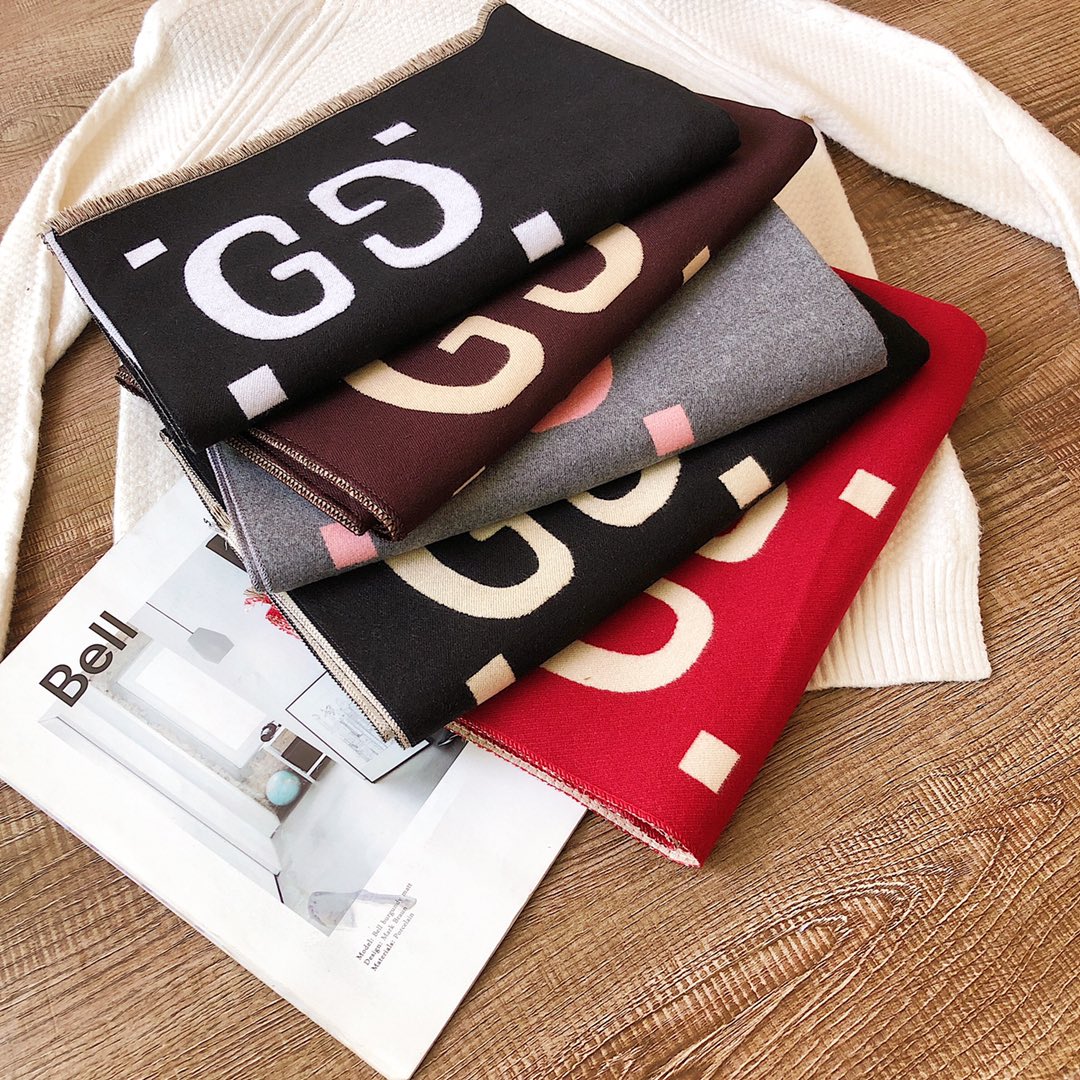175RB29WDE Stylish Winter Scarves