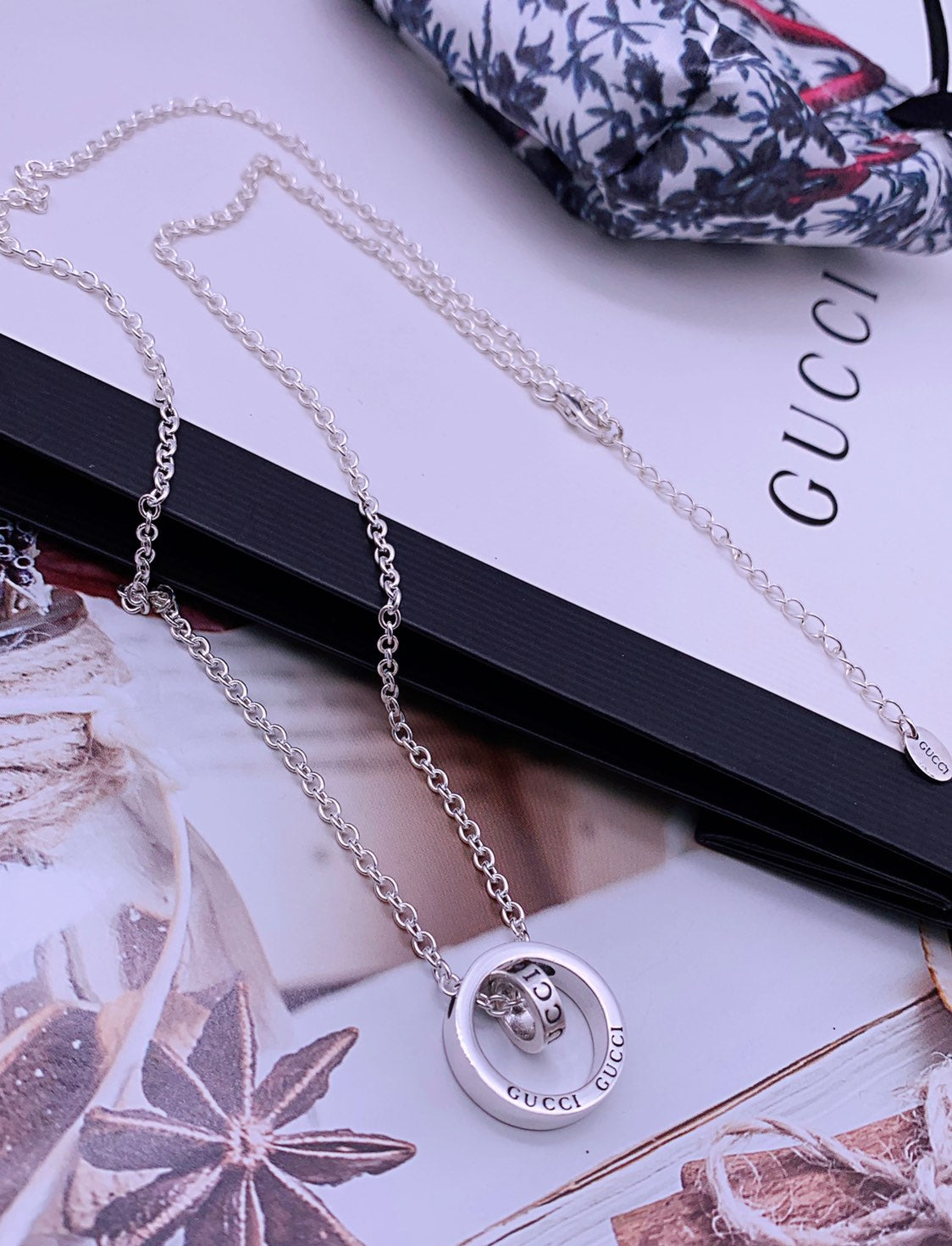 1NB16XDE Stylish Necklaces