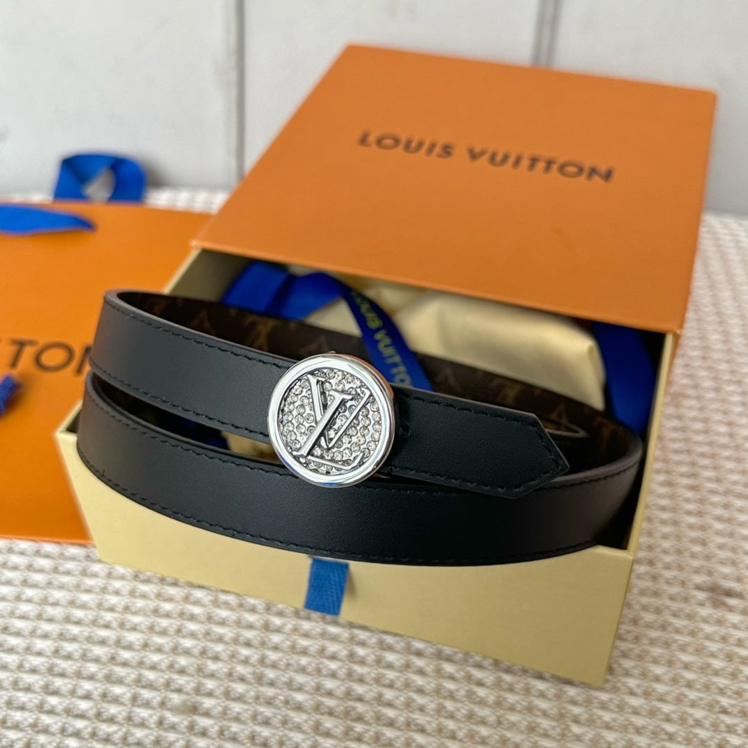 14E144PDE Stylish High quality belt With full package