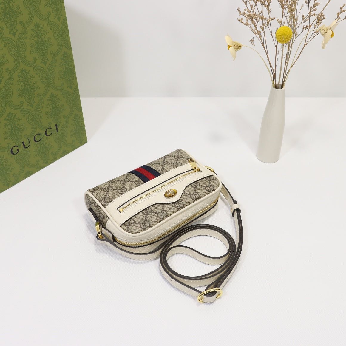 XB18BDE Stylish leather bag