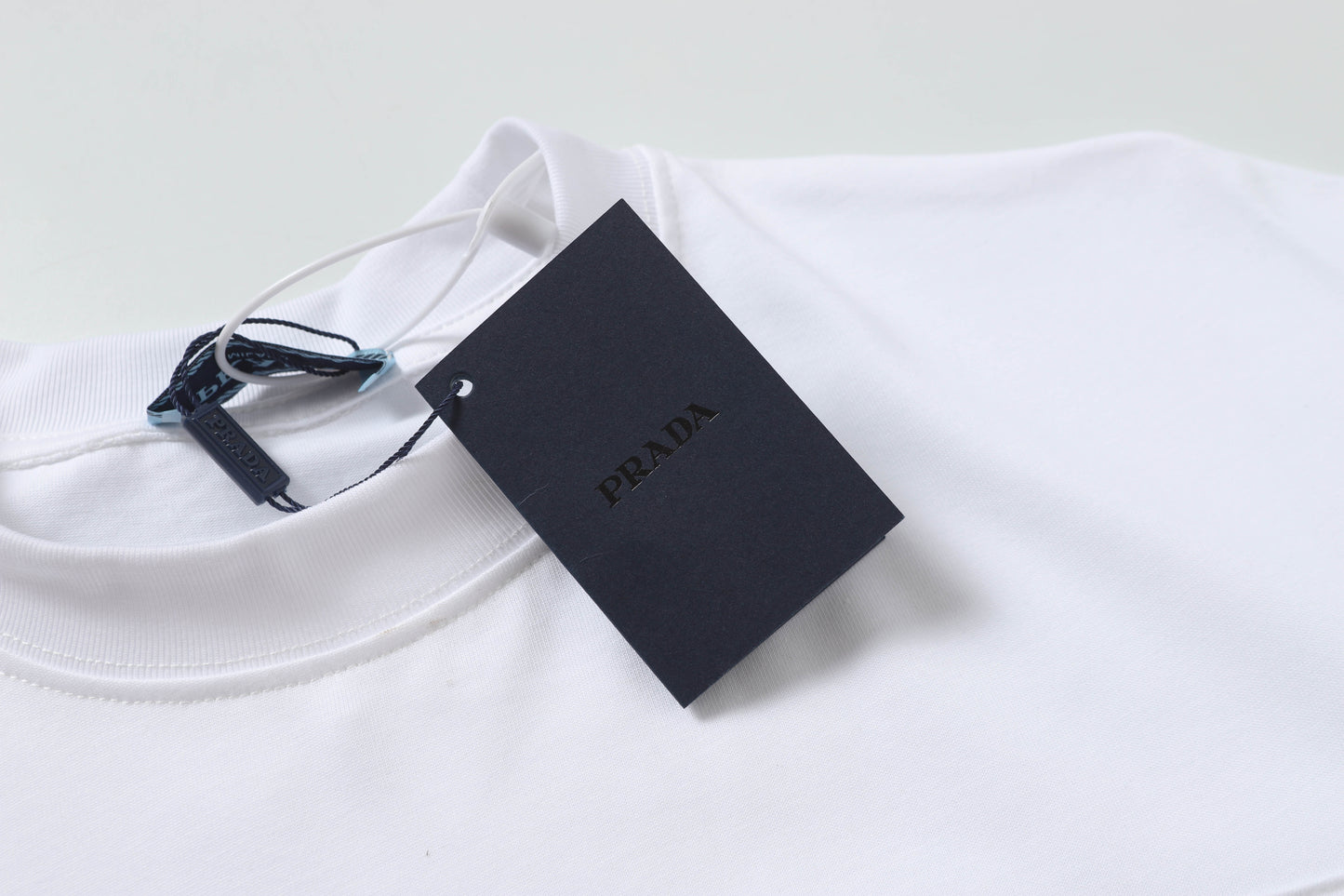 145RP183UDE Stylish T-shirt