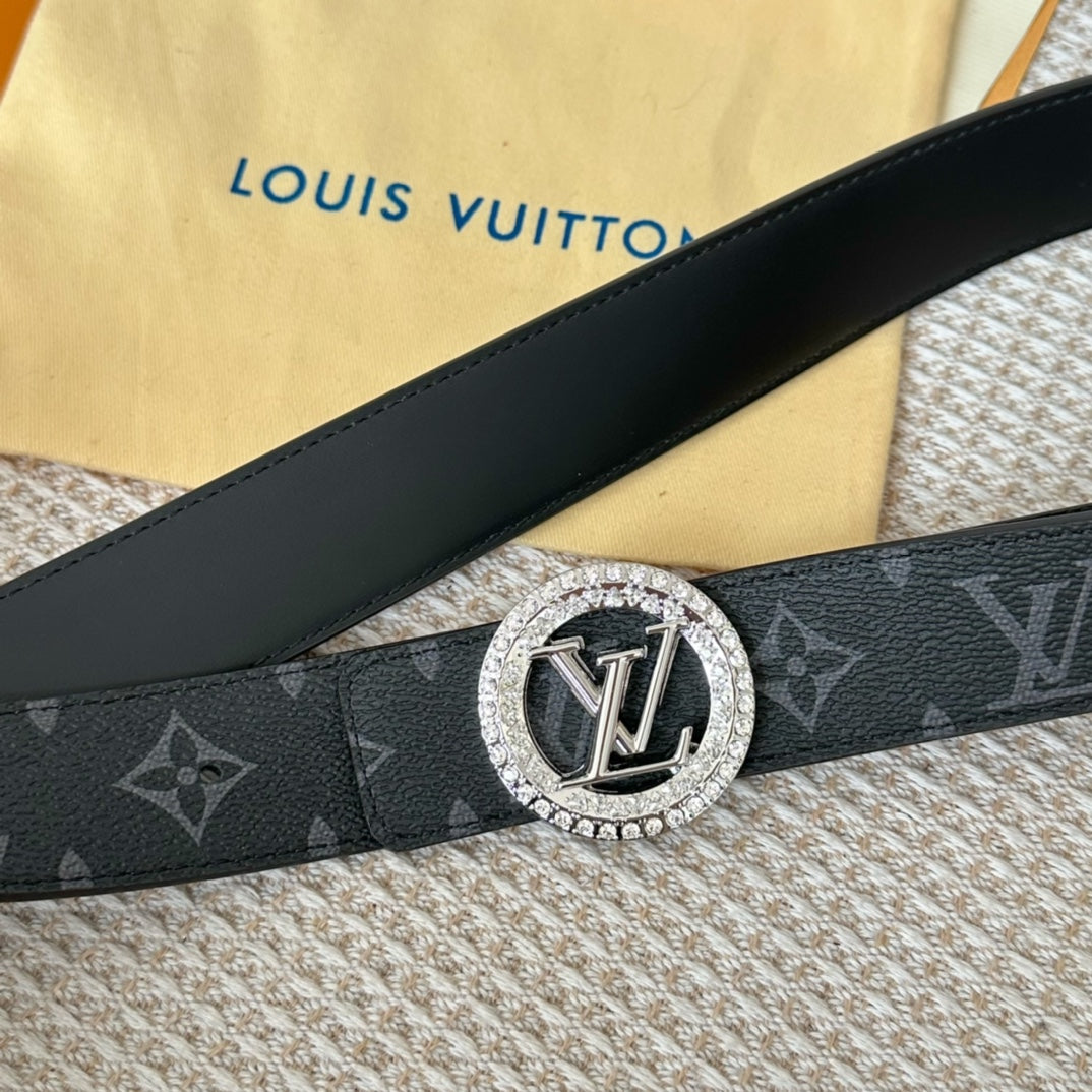 14E128PDE Stylish High quality belt With full package