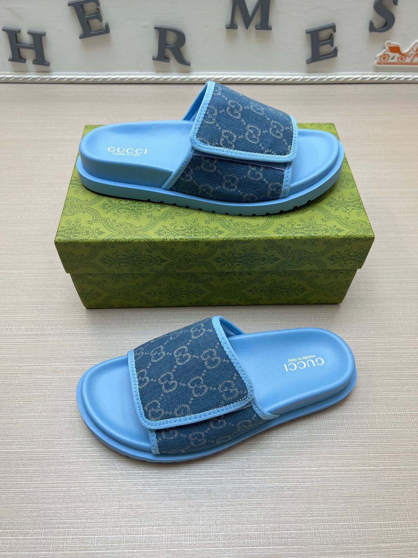 5LB231ZDE Stylish Slippers