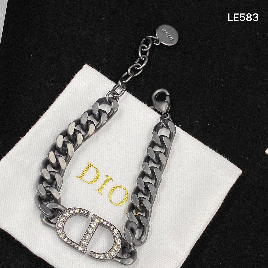 14D514XDE Stylish Bracelets Necklaces