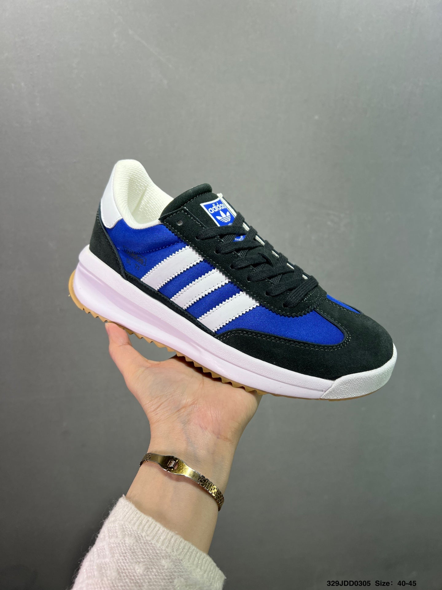 435ZA56ZDE Stylish shoes