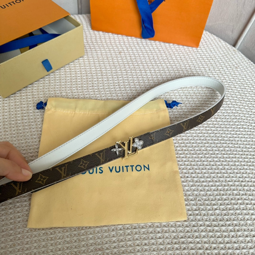 14E146PDE Stylish High quality belt With full package