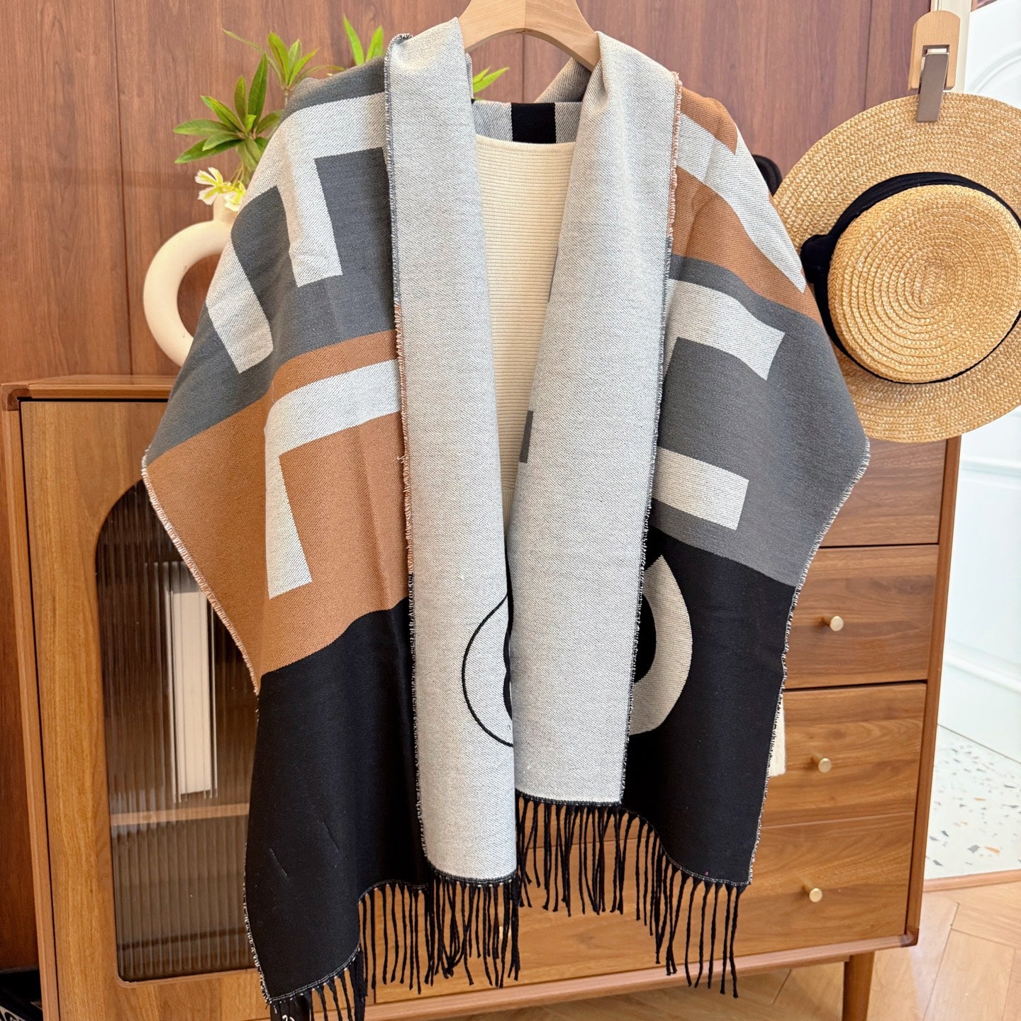 175RC38WDE Stylish Winter Scarves