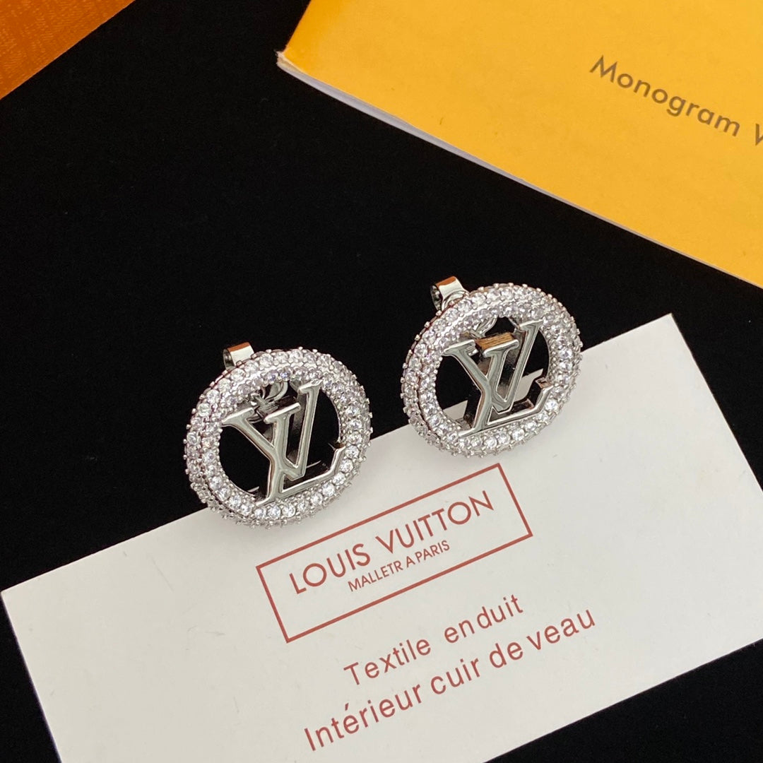 175NE9EDE Stylish Earrings