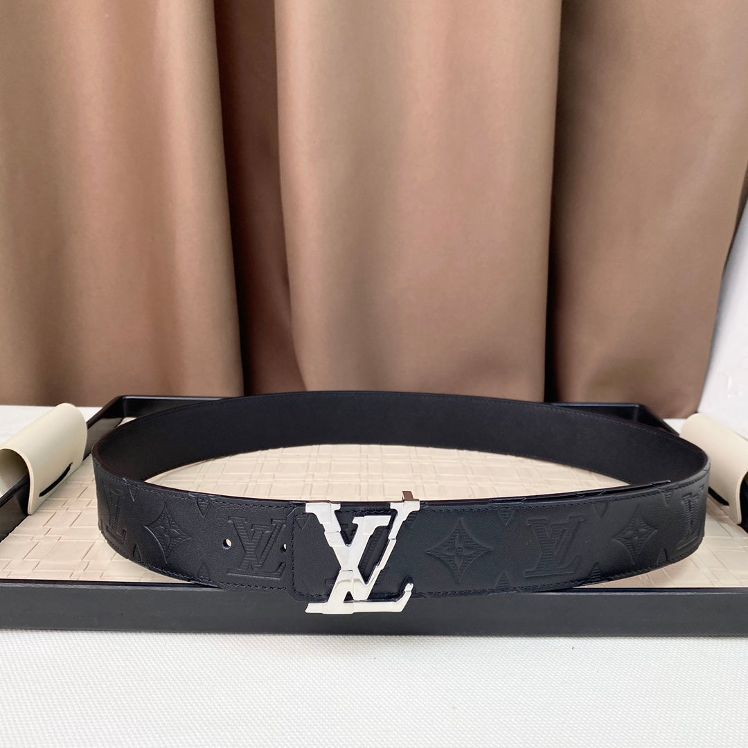 14E34PDE Stylish High quality belt With full package
