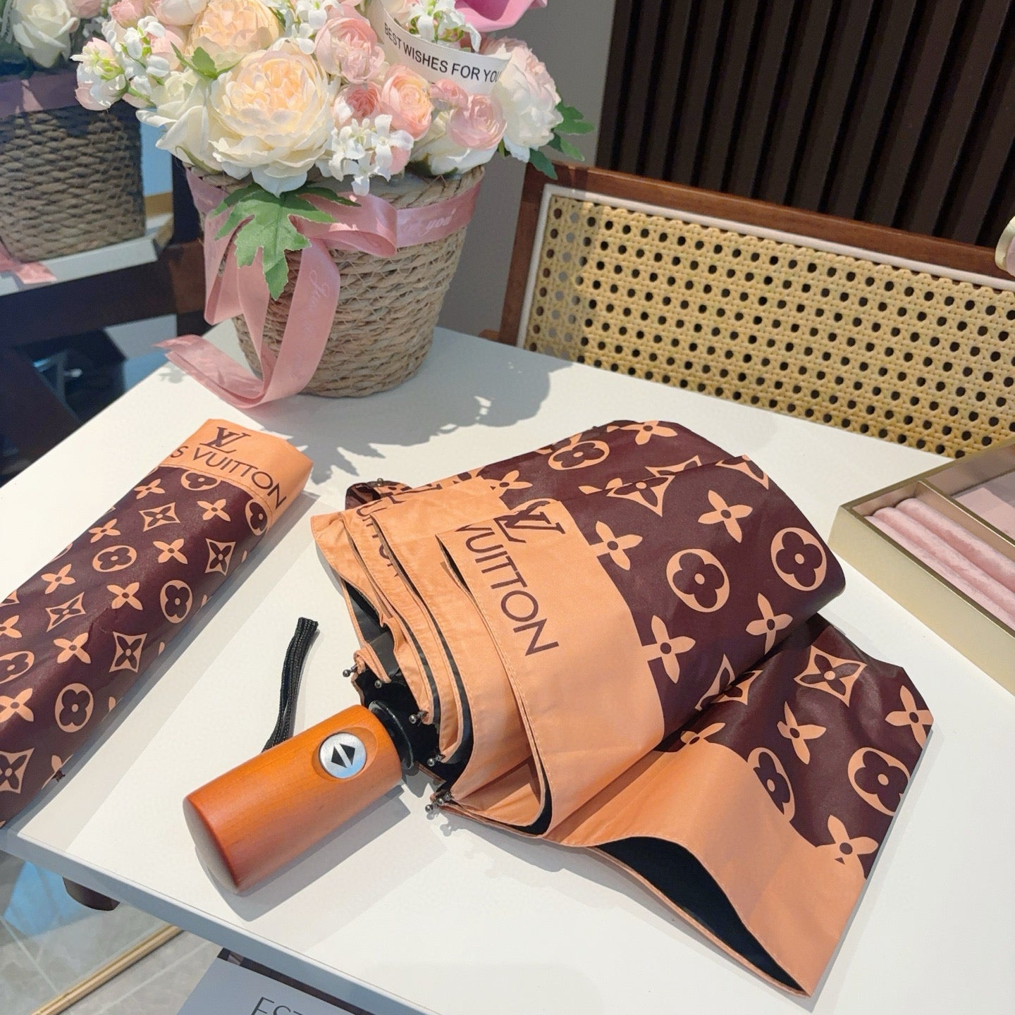 15RE140SDE Stylish UV resistant umbrella