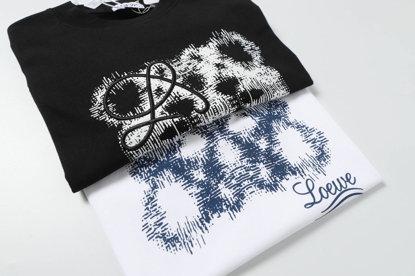 145RA160UDE Stylish T-shirt