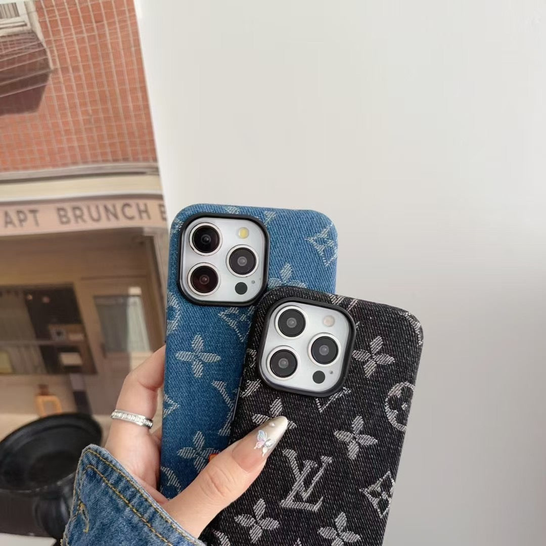 165RE85ADE Stylish Phone Case